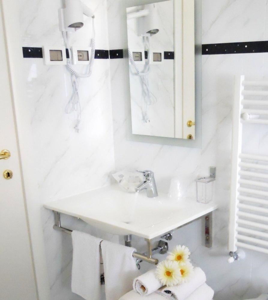 Home Grifondoro Affittacamere Guest house 2*